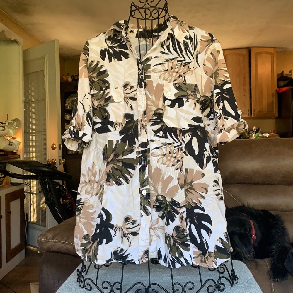 White Stag button up blouse size Lg 12-14